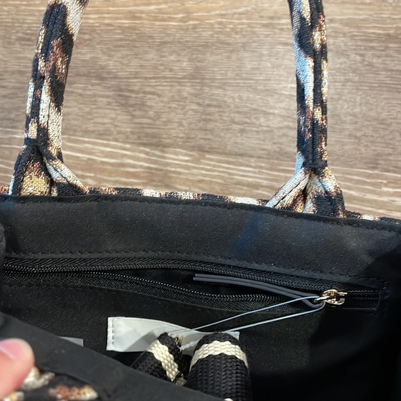 mini leopard purse NWOT - Picture 4 of 11